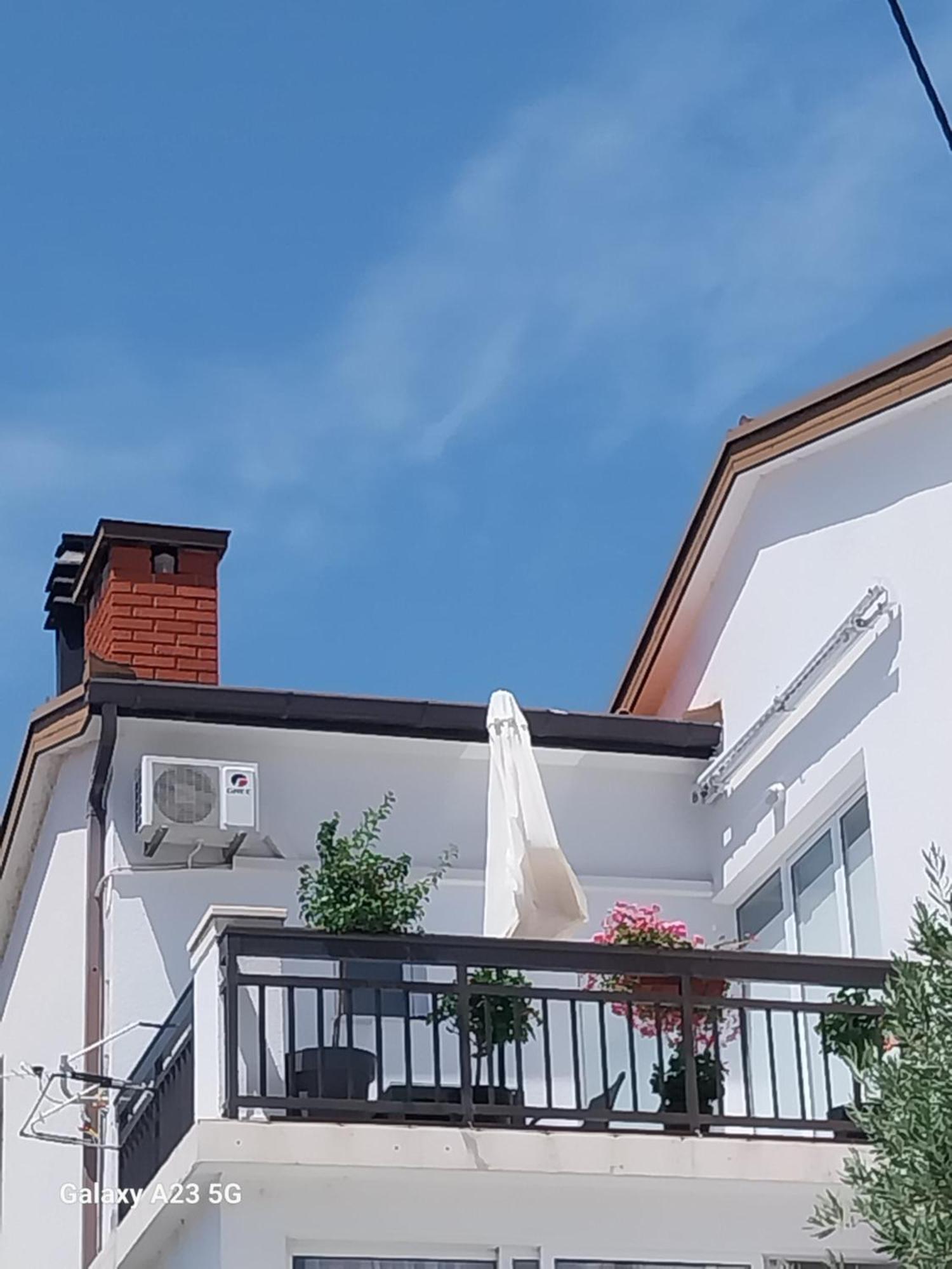 Apartmani Liberan Neum Buitenkant foto